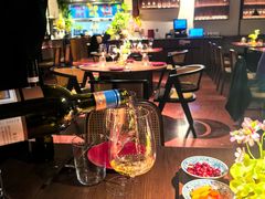 -肆海小川菜酒馆Wine Bistro (青年路店)