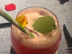 -弦月窗LUNETTE BY AMANDA(复兴路店)