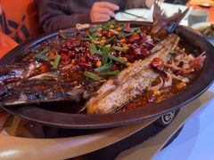 -鸣记脆皮烤鱼·海鲜烤鱼(三八广场店)