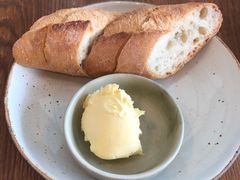 餐前面包-ROAST coffee & eatery