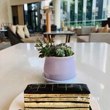 之前在网上看到一张图片后，就非常想去万豪感受一下下午茶