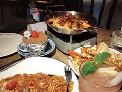 -芭莉与彩虹西餐厅(成都合生汇店)