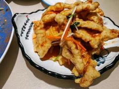 -老码头黑皮肘子锅包肉(赣水路店)