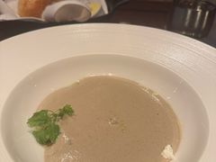 -恰餐厅及酒吧 CHAR Bar & Grill (北京丽都皇冠假日店)