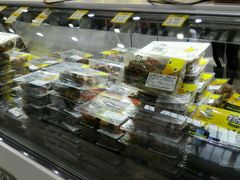 -周黑鸭(武汉天河国际机场五店)