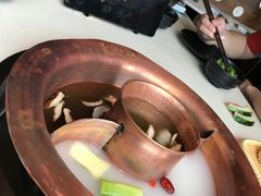 -滇釜火锅·能喝汤的火锅(车公庄店)