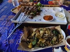 -小河公主秘制烤羊腿(小绿谷店)