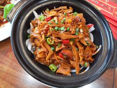 -那家老院子东北菜·饺子·小鸡炖蘑菇(艳华街店)