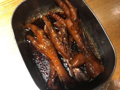 弄堂里的卤鸡爪-弄堂里(雨花客厅店)