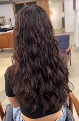 -茶发Salon·烫发染发理发