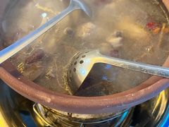 -东记炭炉·海鲜鸡煲(龙华店)