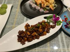 杏鲍菇牛肉粒-茶香书香私房菜(北台一路店)