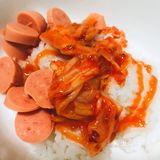 美滋滋的夏天之明天的泡菜拌饭