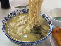 招牌黄鱼面-明呈黄鱼面馆(斜土路店)