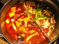 -湊湊火锅·茶憩(新中关购物中心店)