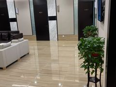 -爱康卓悦体检中心(九座花园分院)