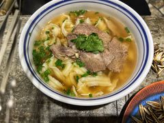 -破瓦寒窑·地摊烤羊排