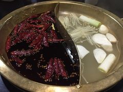 -怡品川宇火锅(宝立方店)