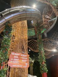 -奇幻丛林(佛罗伦萨小镇店)