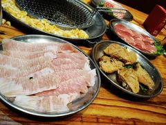 -青瓦炭韩潮烤肉(花园道店)