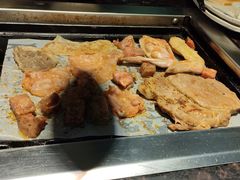 -阪尚皇·原切牛排·烤肉火锅自助(北京路店)