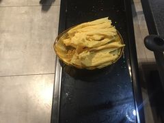 -名门潮牛·鲜牛肉海鲜火锅.烧烤自助餐厅(诚丰广场店)