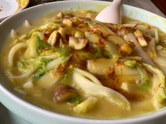 红花栗子白菜-那家小馆•北京菜•烤鸭(香山店)