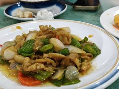 -鹤乡东北菜(崮山路店)