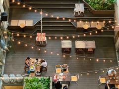 -ROAST coffee & eatery
