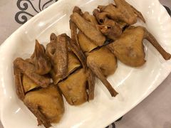 梅子乳鸽-岭南海晏楼(东晓南店)
