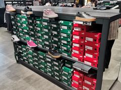 -PUMA品牌自营折扣店(武汉永旺梦乐城店)