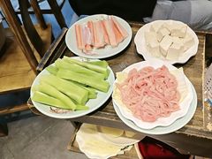 -肖肖酸萝卜鱼火锅(总店)