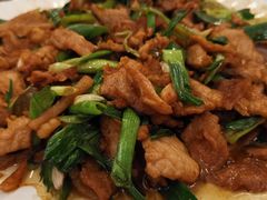 蒜苗炒肉-跃进桥火烧鸡(怒江西岸店)
