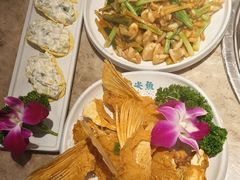 -淘米捞·米汤脆鲩鱼火锅(福田皇岗店)