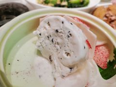 -江城小馆陕南妈妈菜·全球旅行餐厅(钟楼店)