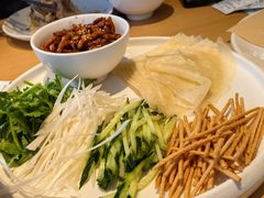 -关东小磨东北菜(上海长风大悦城店)