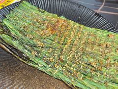 -许哥东北烧烤·铁丳烤串·宫后夹肉(繁花中心店)