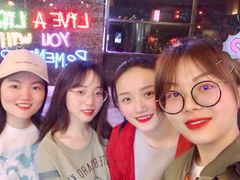 -胡桃里音乐酒馆(曲江店)