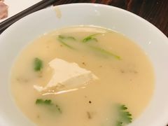 元西豆腐鲫鱼汤-农汤老店(顺联公园里店)