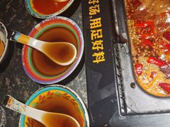 -老牌坊云南鱼豆花火锅(哈西万达店)