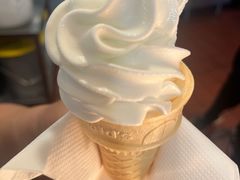 -麦当劳(滨河路DT店)