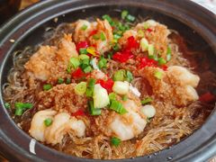 -有红鸡毛店·砂锅菜(抚琴夜市店)