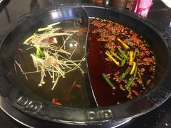 -宽板凳老灶火锅(簋街店)
