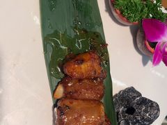 -刘姐啤酒鱼民族演艺餐厅(西街总店)