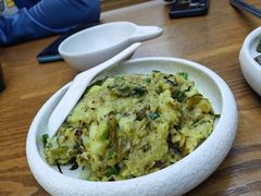 -云海肴·汽锅鸡·云南菜(天山百盛优客店)