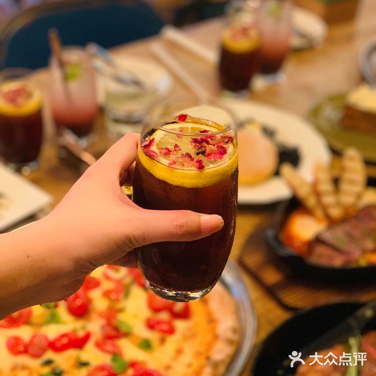 上海美食探店｜绿色网红西餐厅 