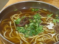 -超越海鲜屋(飞龙物业店)