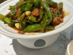 -关东小磨东北菜(漕河泾印象城店)