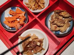 -老萍巷莲花血鸭·萍乡地标江西菜(步行街店)