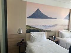 -珠海拱北富华里环宇城亚朵酒店